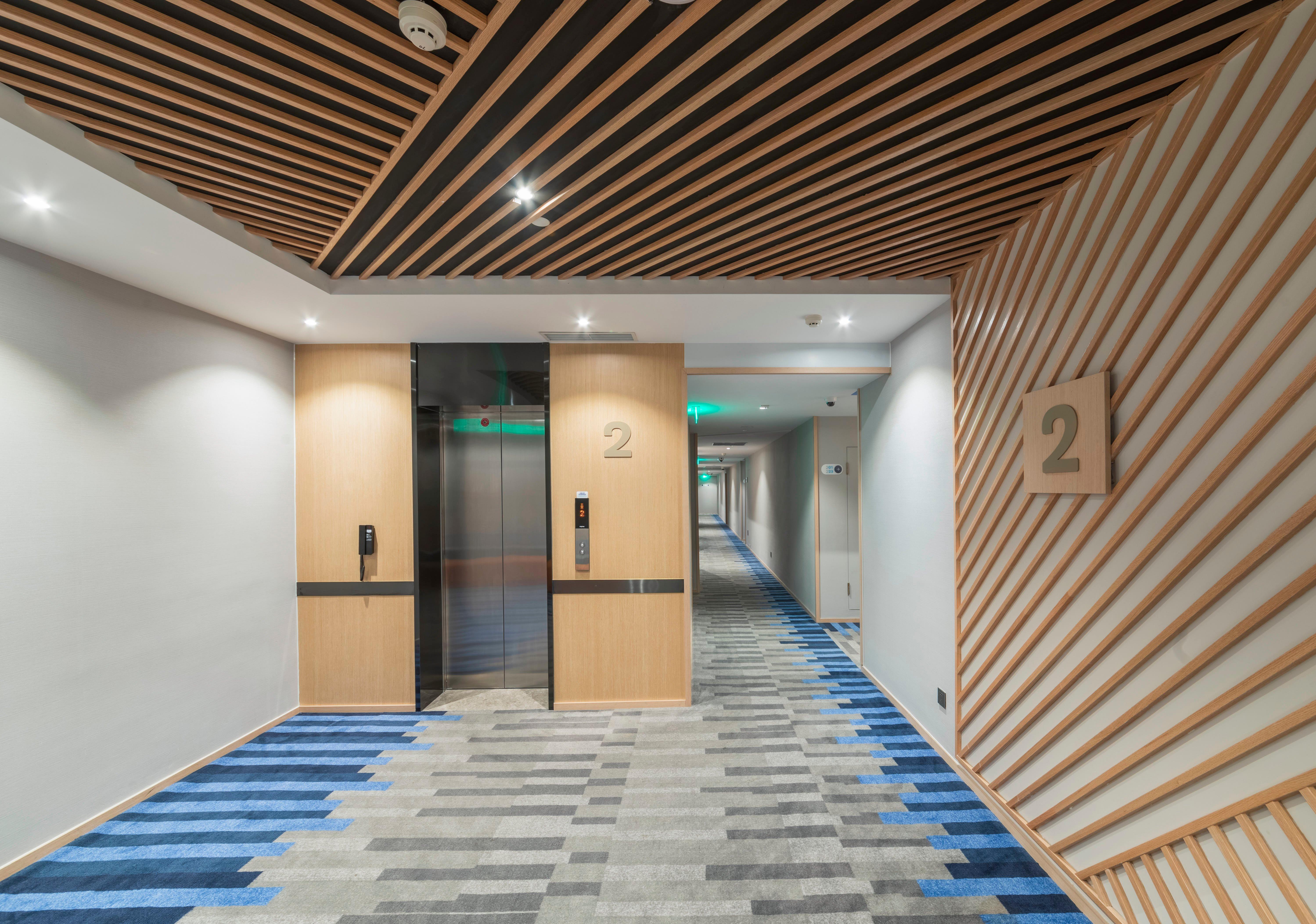 Holiday Inn Express Shanghai Gubei By Ihg Zewnętrze zdjęcie