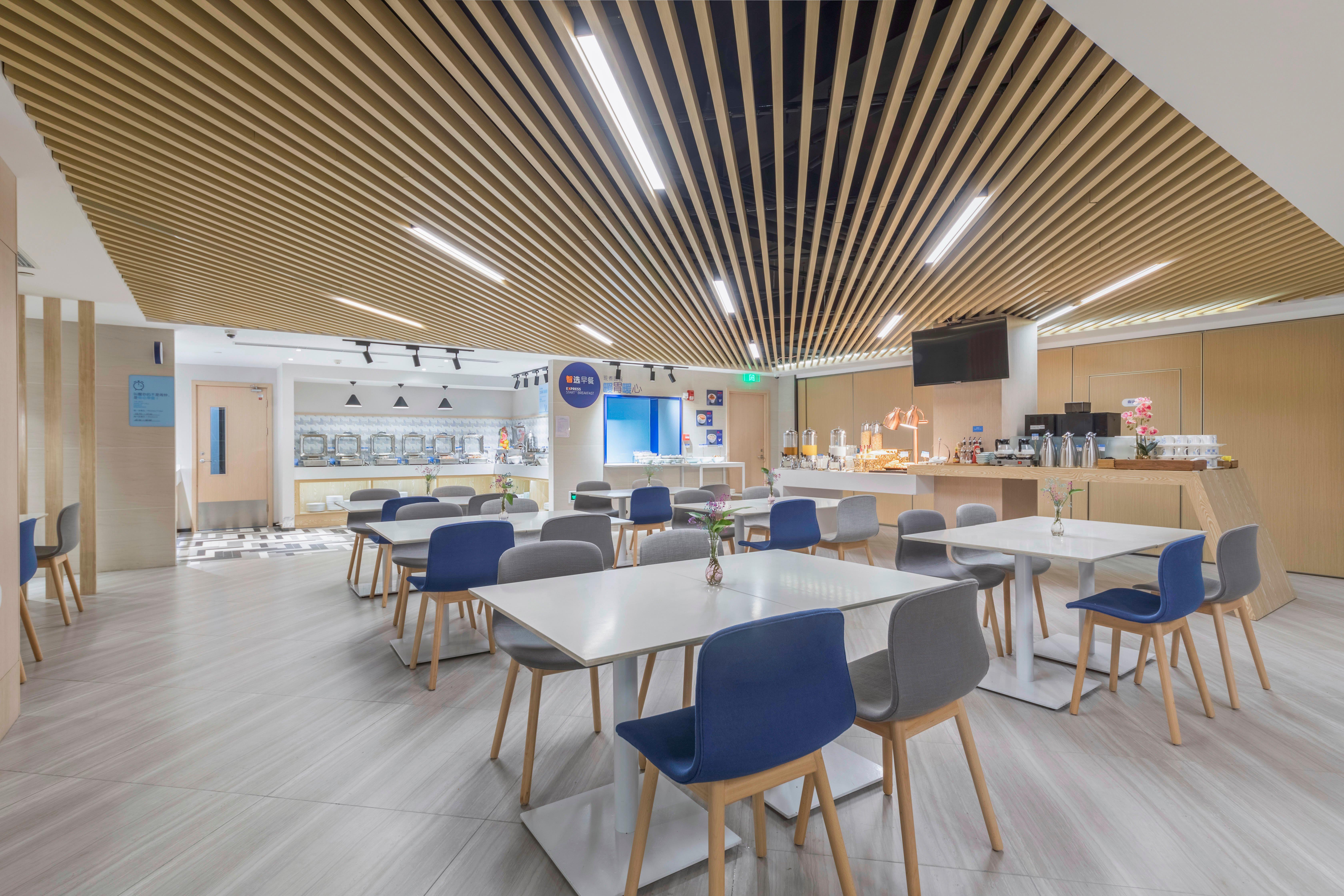 Holiday Inn Express Shanghai Gubei By Ihg Zewnętrze zdjęcie