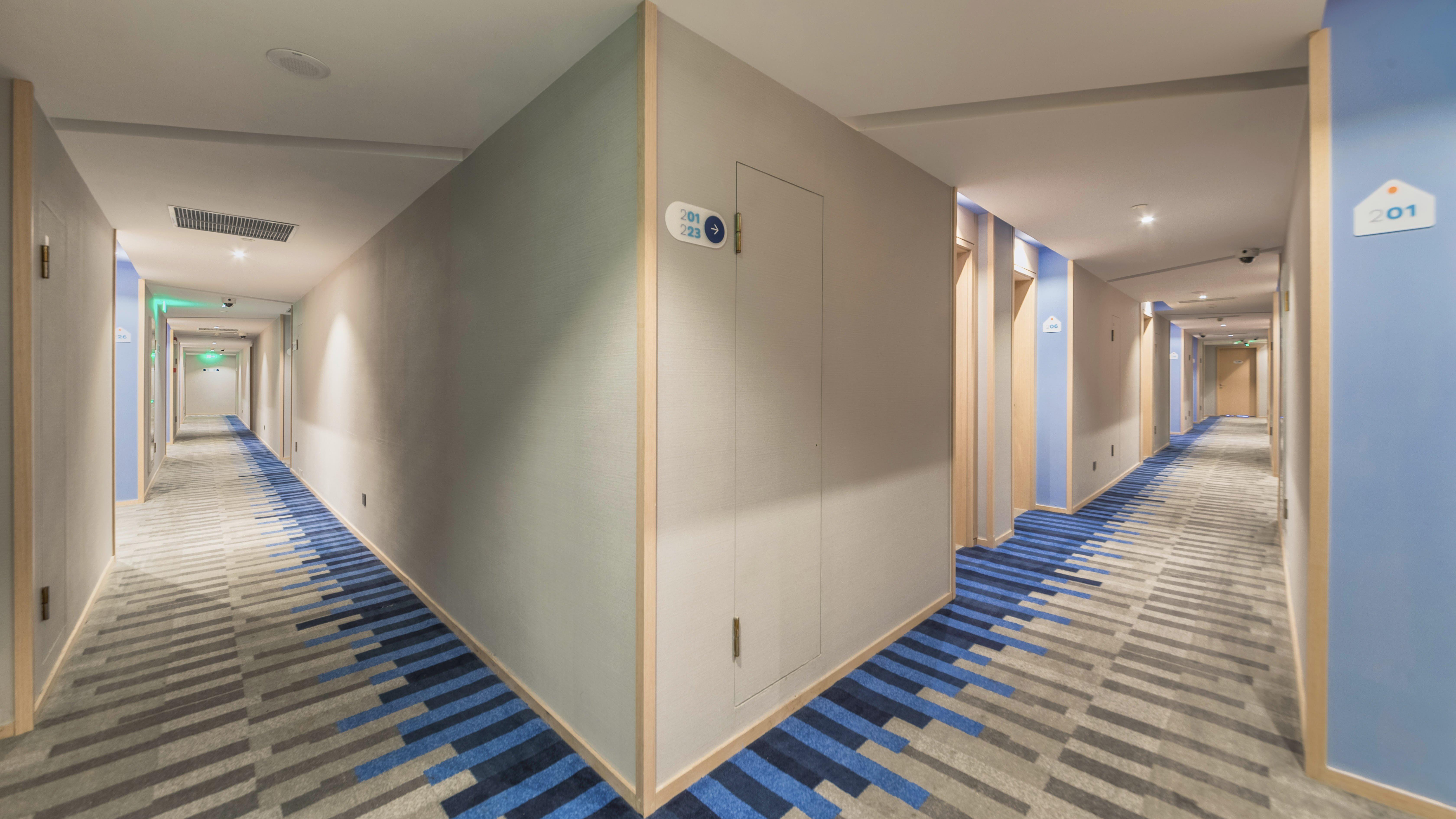 Holiday Inn Express Shanghai Gubei By Ihg Zewnętrze zdjęcie
